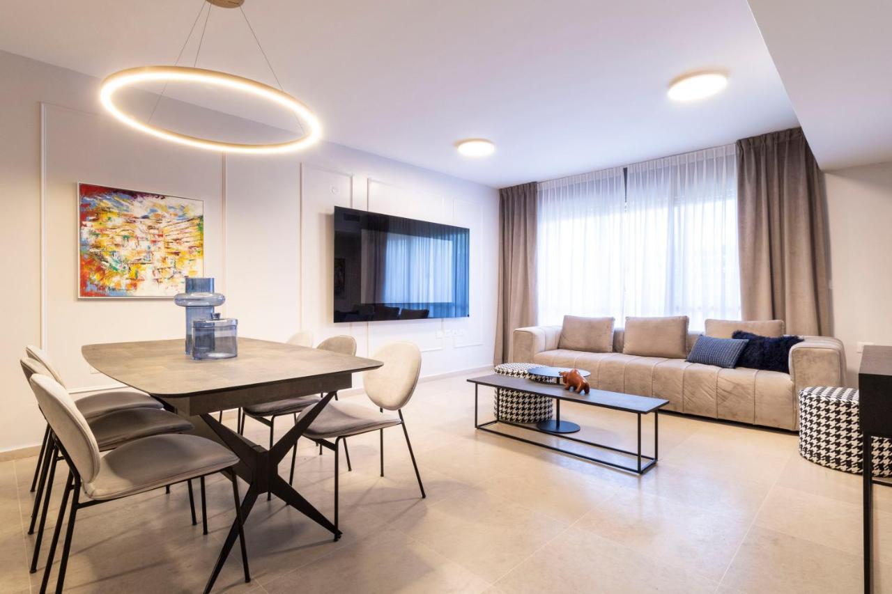The Haneviim Suites - Isrentals Ιερουσαλήμ Εξωτερικό φωτογραφία